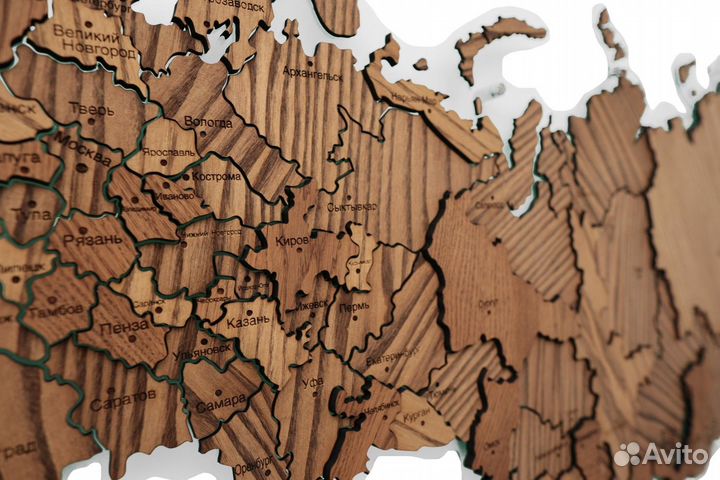 Деревянные карты мира