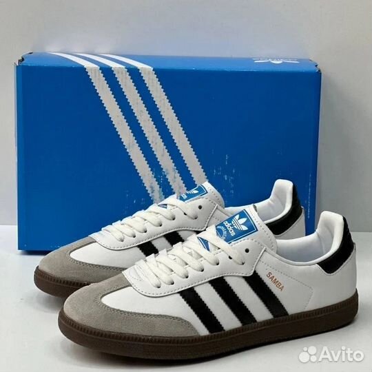 Кроссовки Adidas