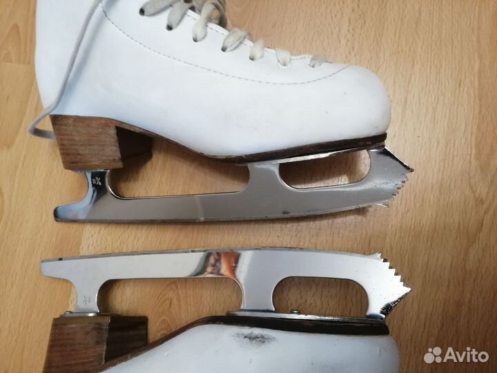 Профессиональные коньки Risport RF 3 Light