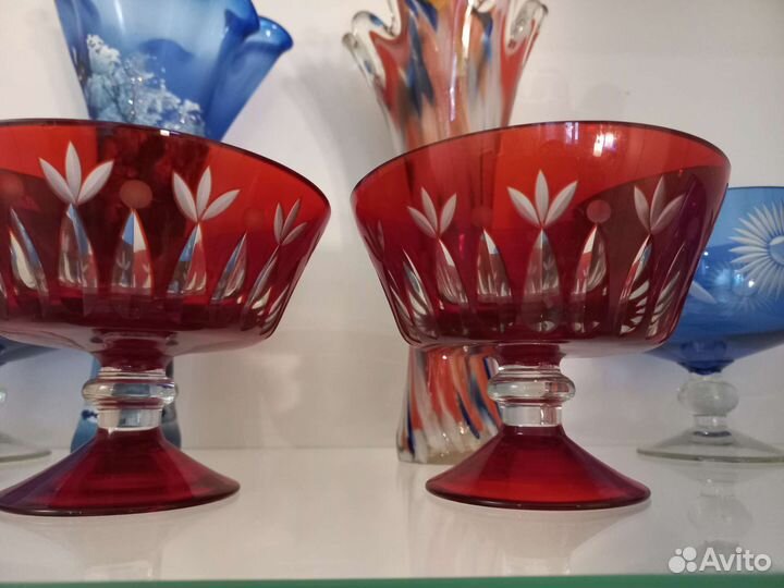 Ваза красное стекло СССР