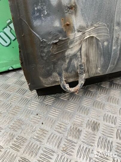 Корыто запаски Mercedes-Benz W124 M111 2.2 1992