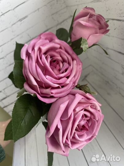 Искусственные цветы розы