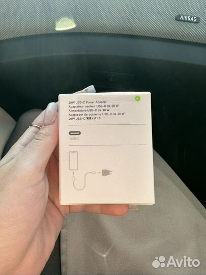 Оригинальный блок питания / зарядки iPhone 20w