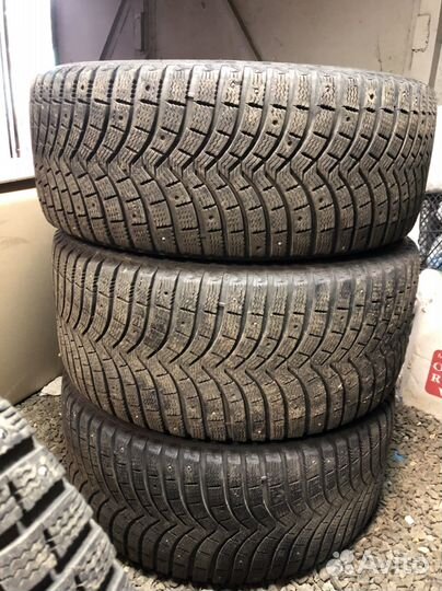 R21 Michelin Latitude X-Ice North 275/40, PCD 5x112 DIA 66.6