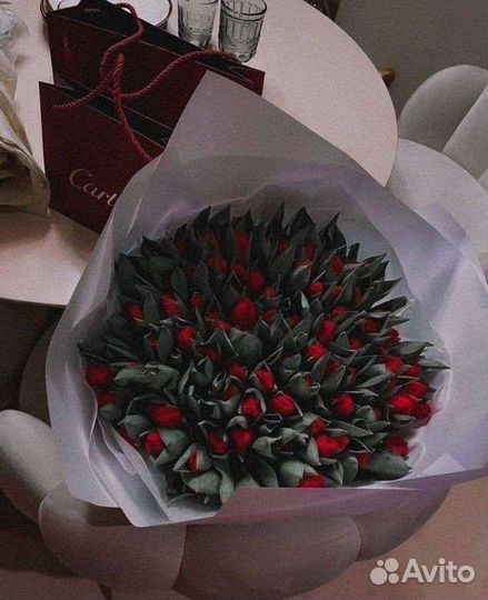 Тюльпаны к 8 марта оптом