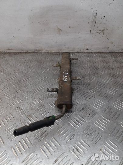 Топливная рампа Chrysler Voyager минивэн 3.3 EGA