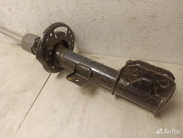 Амортизатор передний