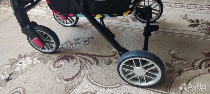 Прогулочная коляска бу