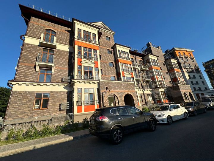 2-к. квартира, 47 м², 2/4 эт.