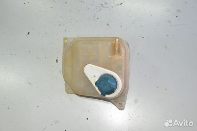 Бачок расширительный audi A6 C4