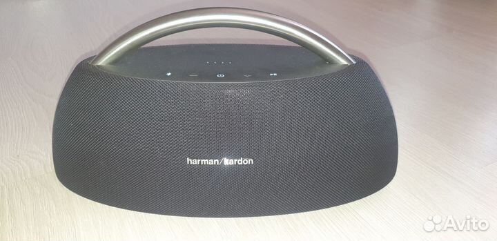 Колонка harman kardon go play