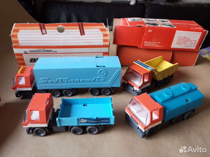 Игрушки СССР машинки