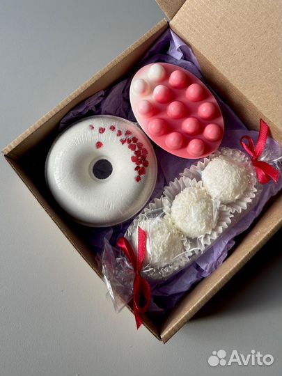 Подарочный набор бомбочка мыло скраб