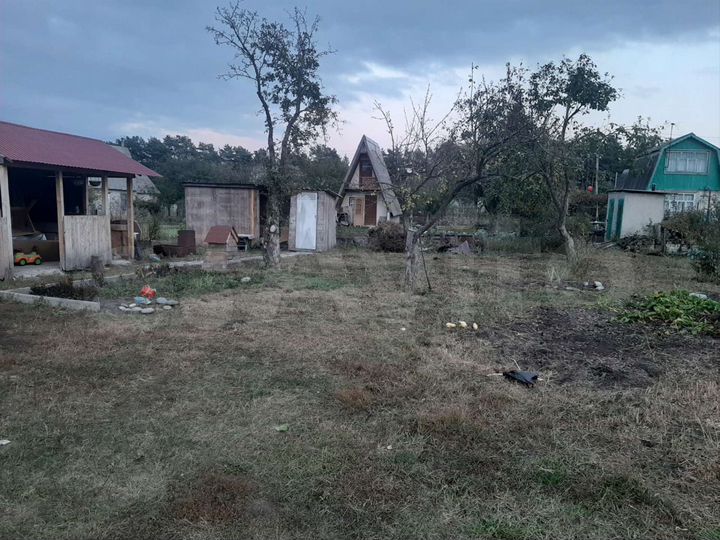 Дача 20 м² на участке 5 сот.