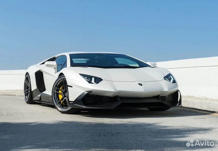 Lamborghini Aventador кованые двухсоставные диски