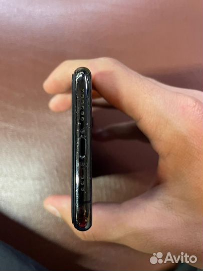 iPhone Xs, 64 ГБ