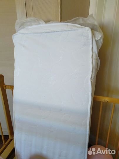 Кровать+матрац+бортики+постельное белье