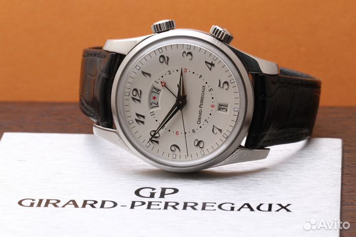 Girard Perregaux Traveller II Alarm GMT 49350