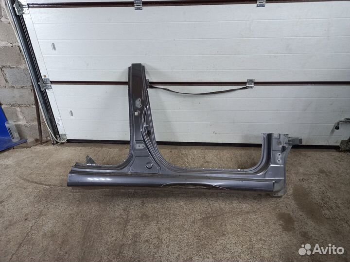 Порог правый Hyundai Solaris I рестайлинг (2014—20