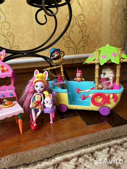 Кукла enchantimals с питомцем и аксессуарами