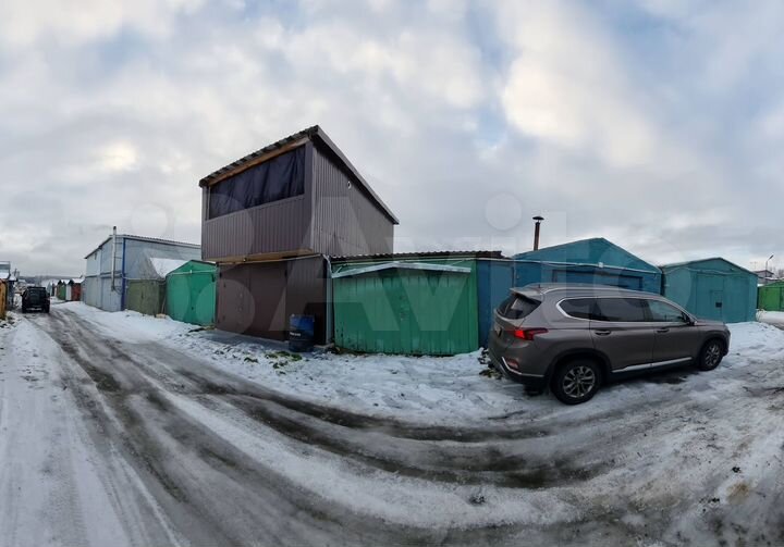 Гараж, > 30 м²