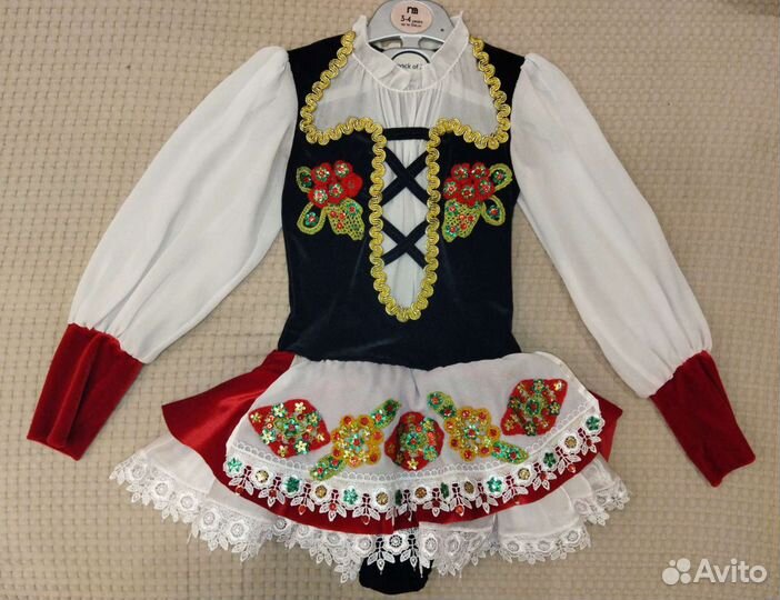 Костюм для фигурного катания на девочку 5-6 лет