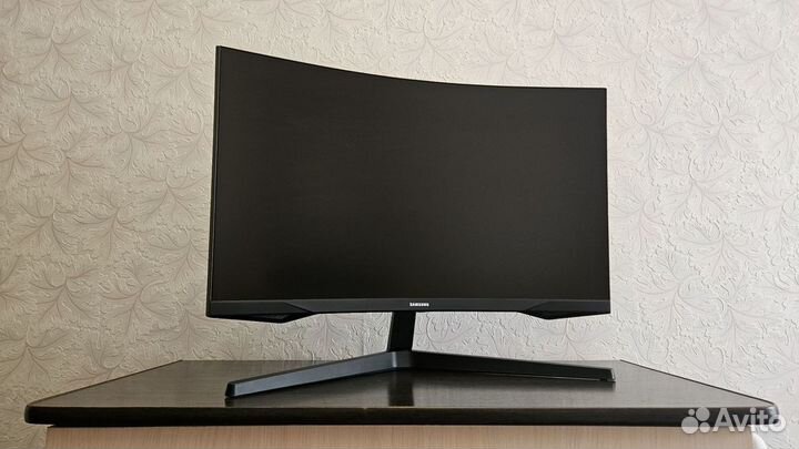 Игровой монитор Samsung 2K / 144Hz / 1ms / 27