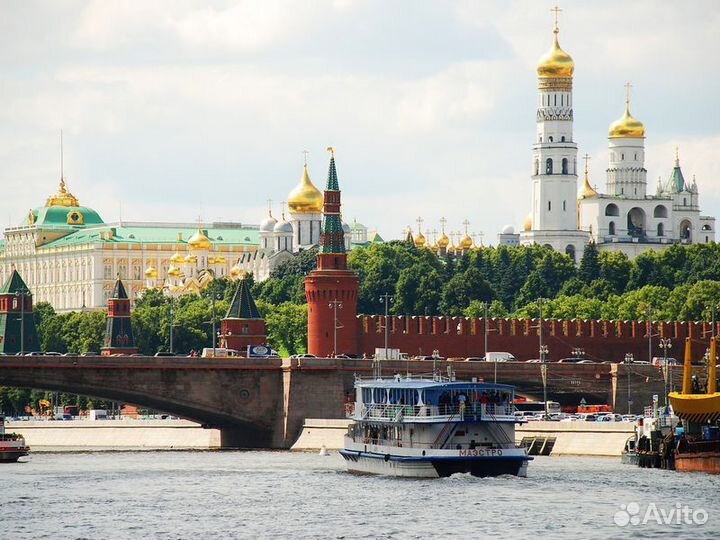 Экскурсия — Москва — Московский Кремль снаружи и в