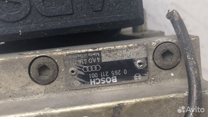 Блок абс, насос Audi 80 (B4), 1994