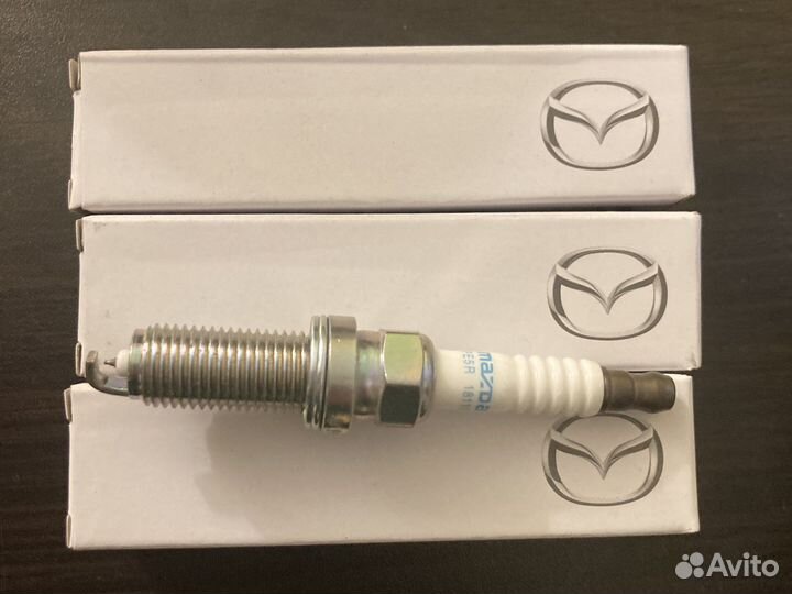 Свечи зажигания Mazda PE5R18110