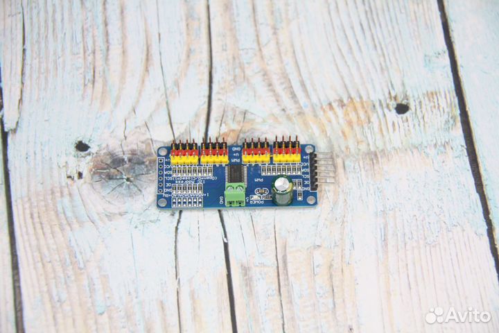 16-канальный 12-BIT PWM/servo модуль с I2C интерфе