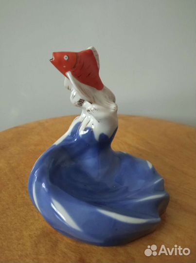 Статуэтки фарфор Рыбки, рыбаки