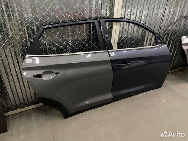 Передняя правая дверь Хендай Туксон 3 TL