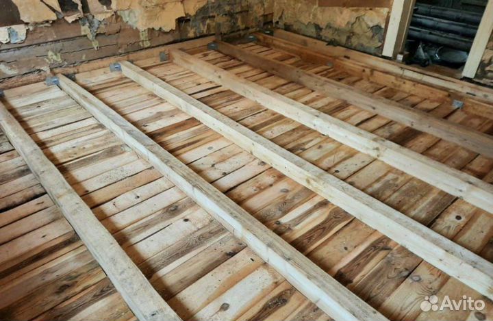 Замена венцов Ремонт полов Подъём домов