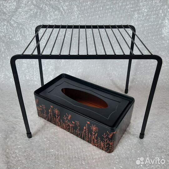 Корзинки и подставки металлические