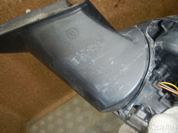 Зеркало правое электрическое, Geely Atlas