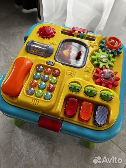 Развивающий музыкальный интерактивный столик