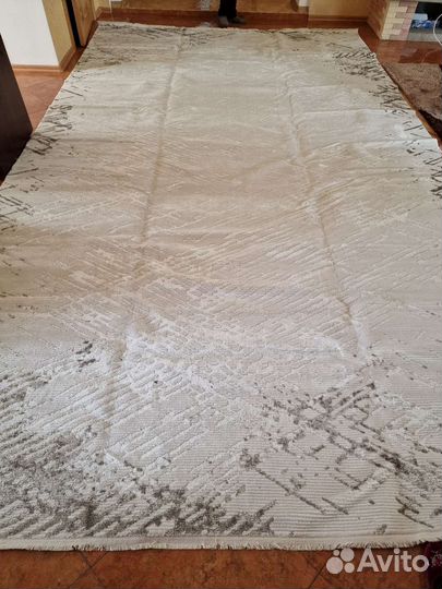 Ковер новый