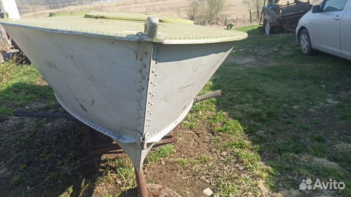 Моторная лодка 