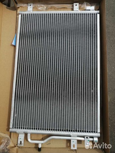 Радиатор кондиционера Ауди