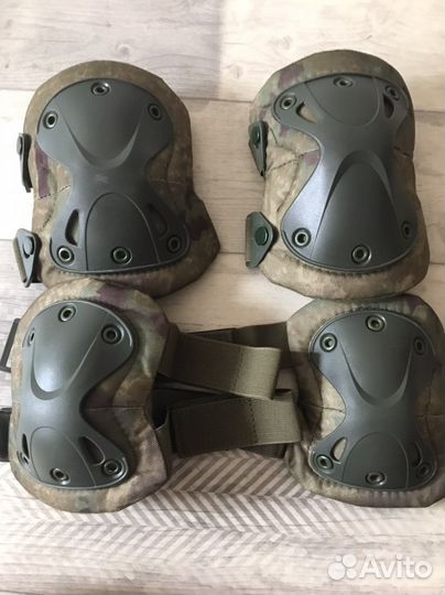 Защита наколенники