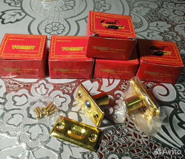 Дверные ручки и др