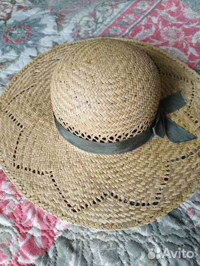 Шляпка летняя соломенная