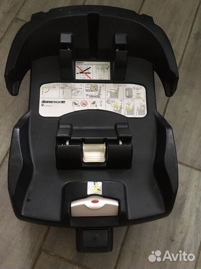 Комплект автокресло коляска Doona + с базой isofix