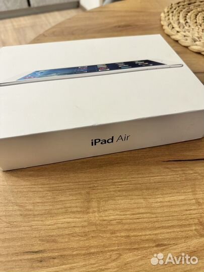 iPad air 32гб wifi