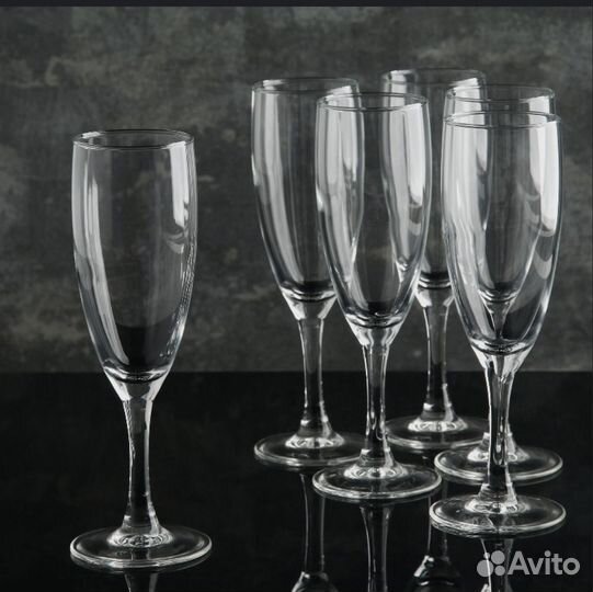 Бокалы для шампанского