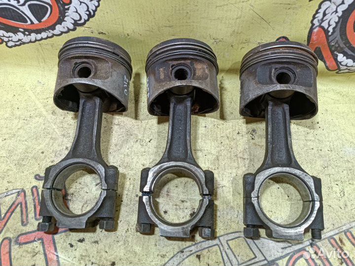 Поршень с шатуном Ваз 2110