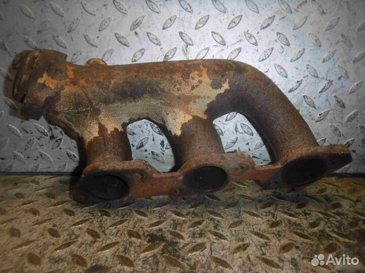 Коллектор выпускной Mercedes Benz W124 1984-1993