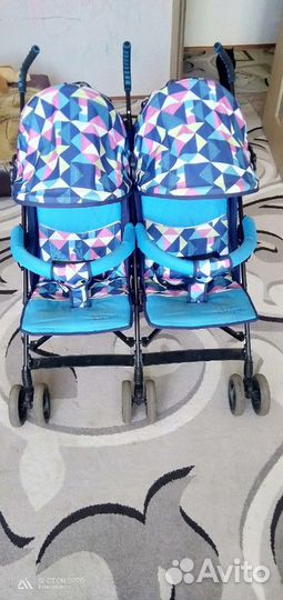 Коляска для двойни