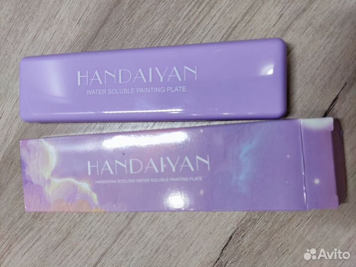 Палетка теней I heart revolution + аквалайнеры